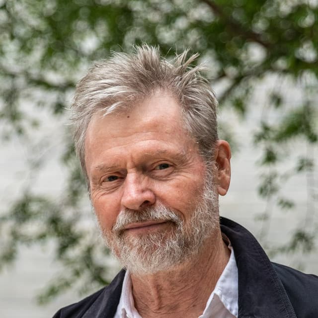 Ross Edwards