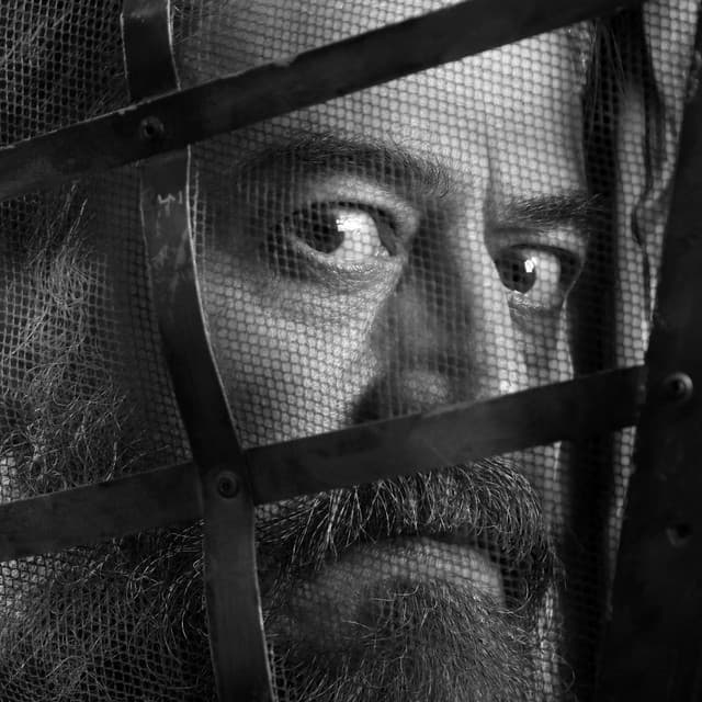 Salvador Y Los Eónes