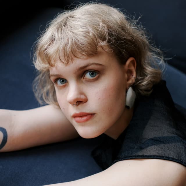 Sara Wolff