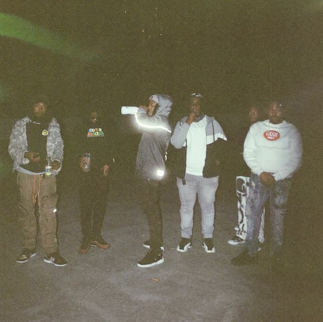 SB MOB