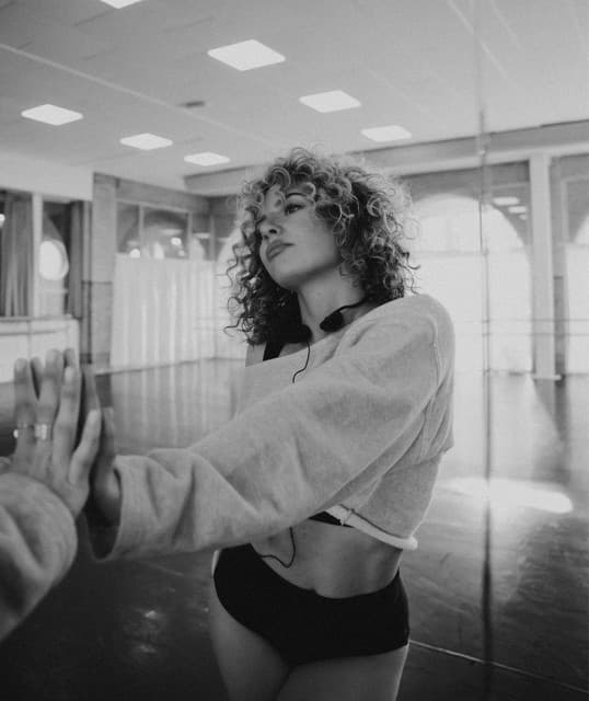 Sigourney K