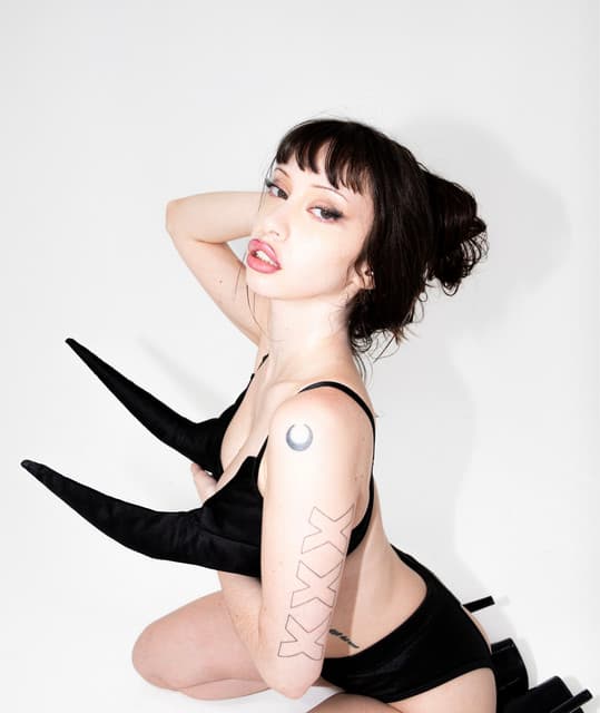Six Sex