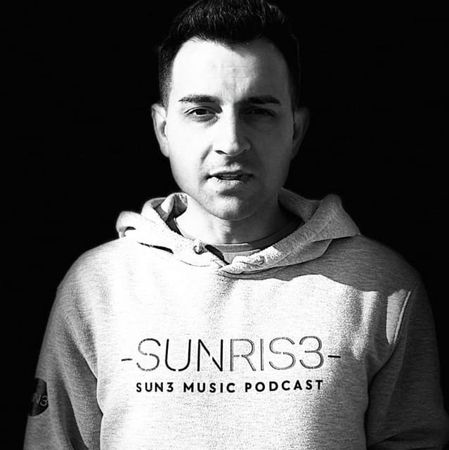 SUN3
