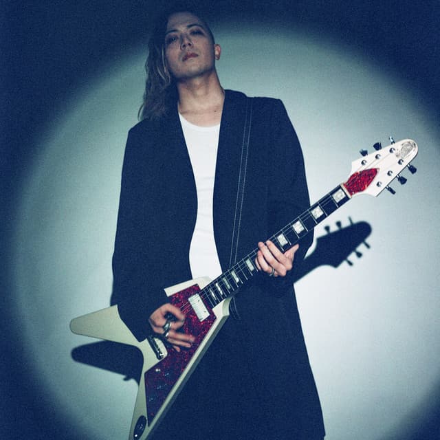 Taro Kobayashi