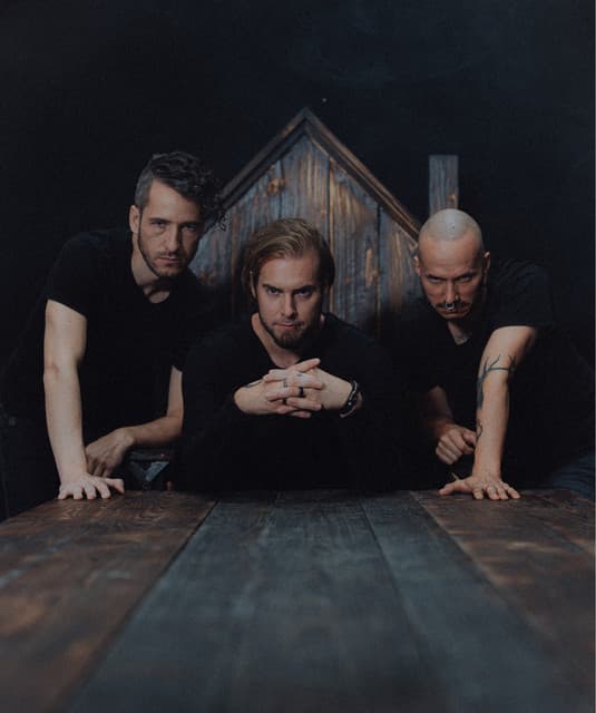 The Hirsch Effekt