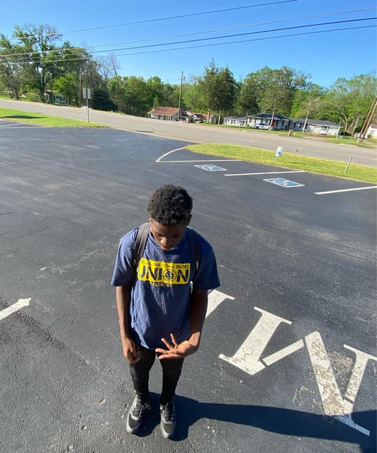 Tizz Dinero