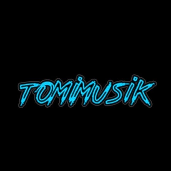 Tomi musik