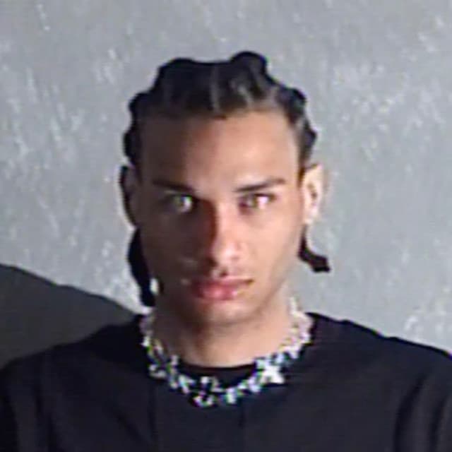 UNEEK