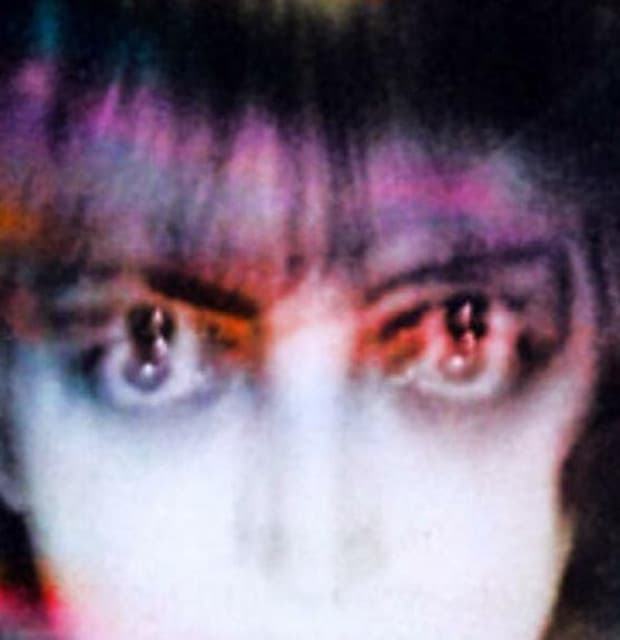 ＶＡＣＡＮＴ ＳＴＡＲＥＳ
