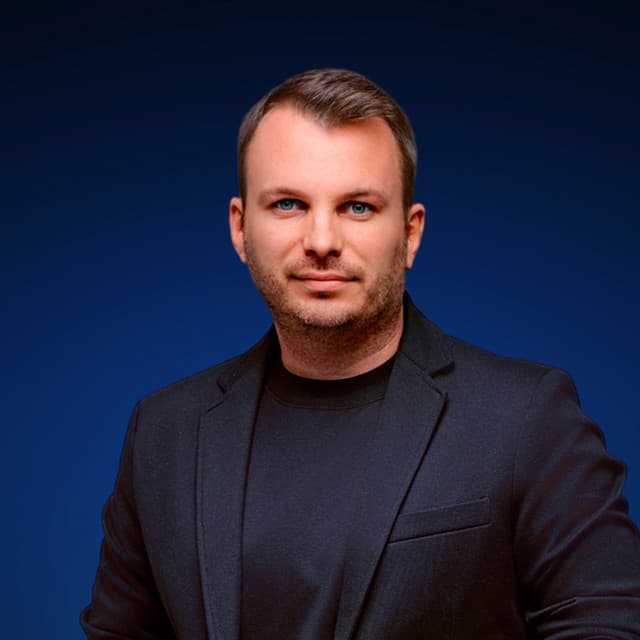 Vadim Adamov