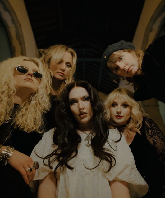 VENUS GRRRLS