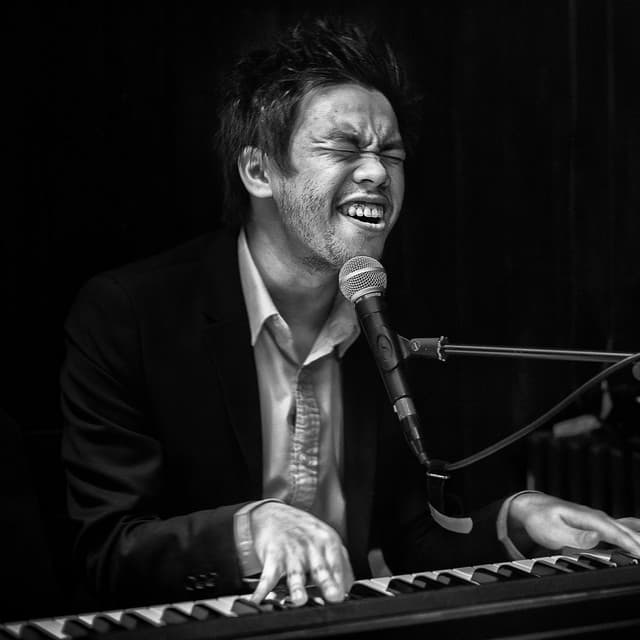 Vinh Khuat