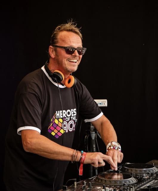 Woody van Eyden