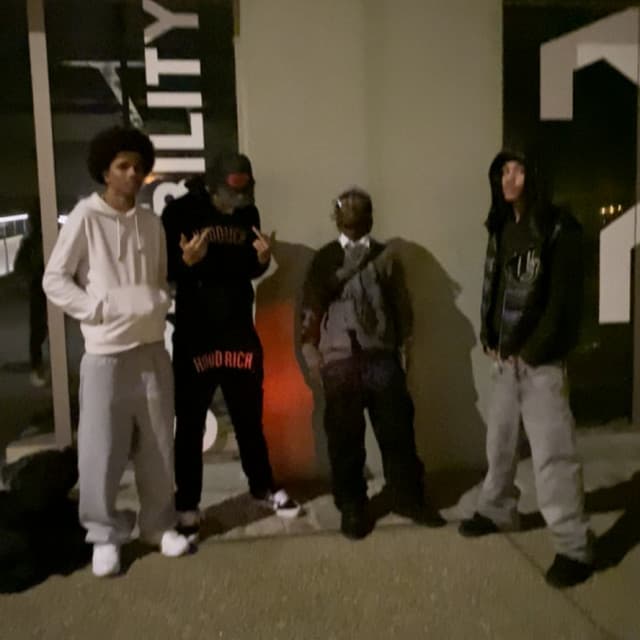 YvngT