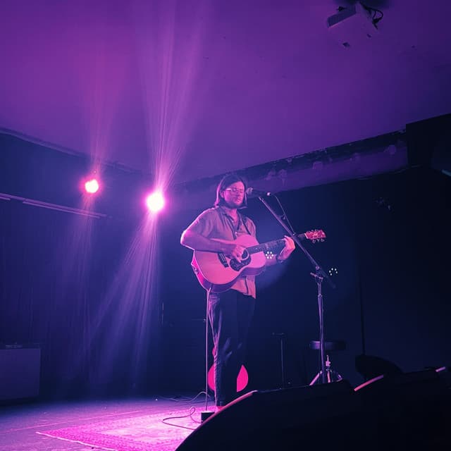 Zander Rhodes