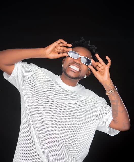 Zeze Kingston