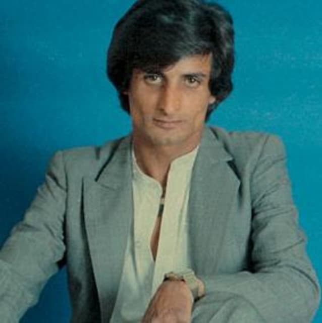 Zohar Argov